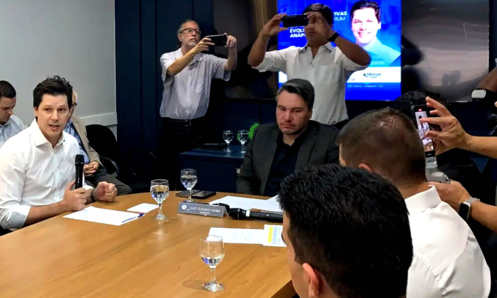 Daniel Vilela tem encontro com setor produtivo de Anápolis