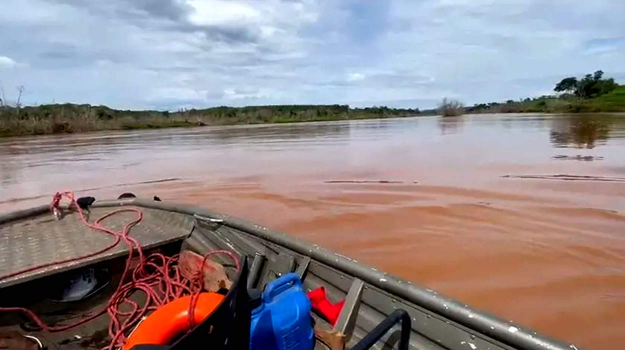 Corpo de turista é encontrado após cair de barco no Rio das Almas