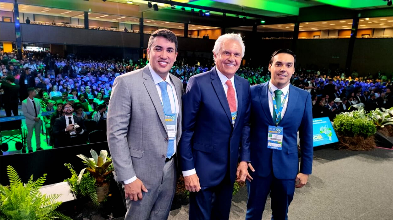 Paulo Vitor participa da Marcha dos Prefeitos a Brasília