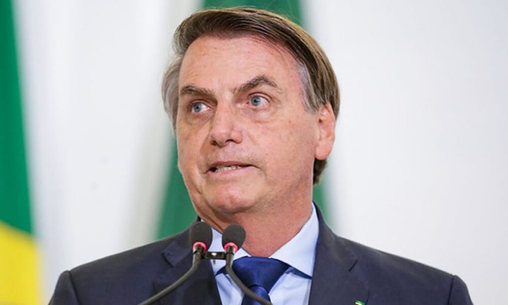 Bolsonaro deve pagar indenização por entrevista sobre adolescente