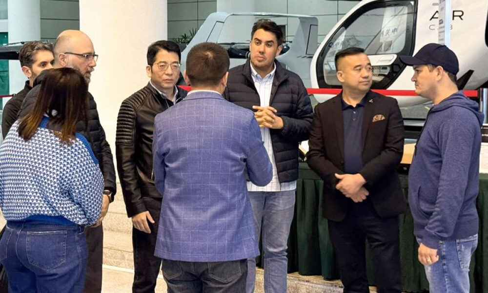 Comitiva de Jaraguá visita polo tecnológico em Pequim, na China