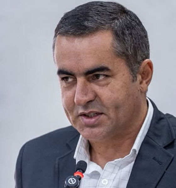 andré henrique presidente da câmara